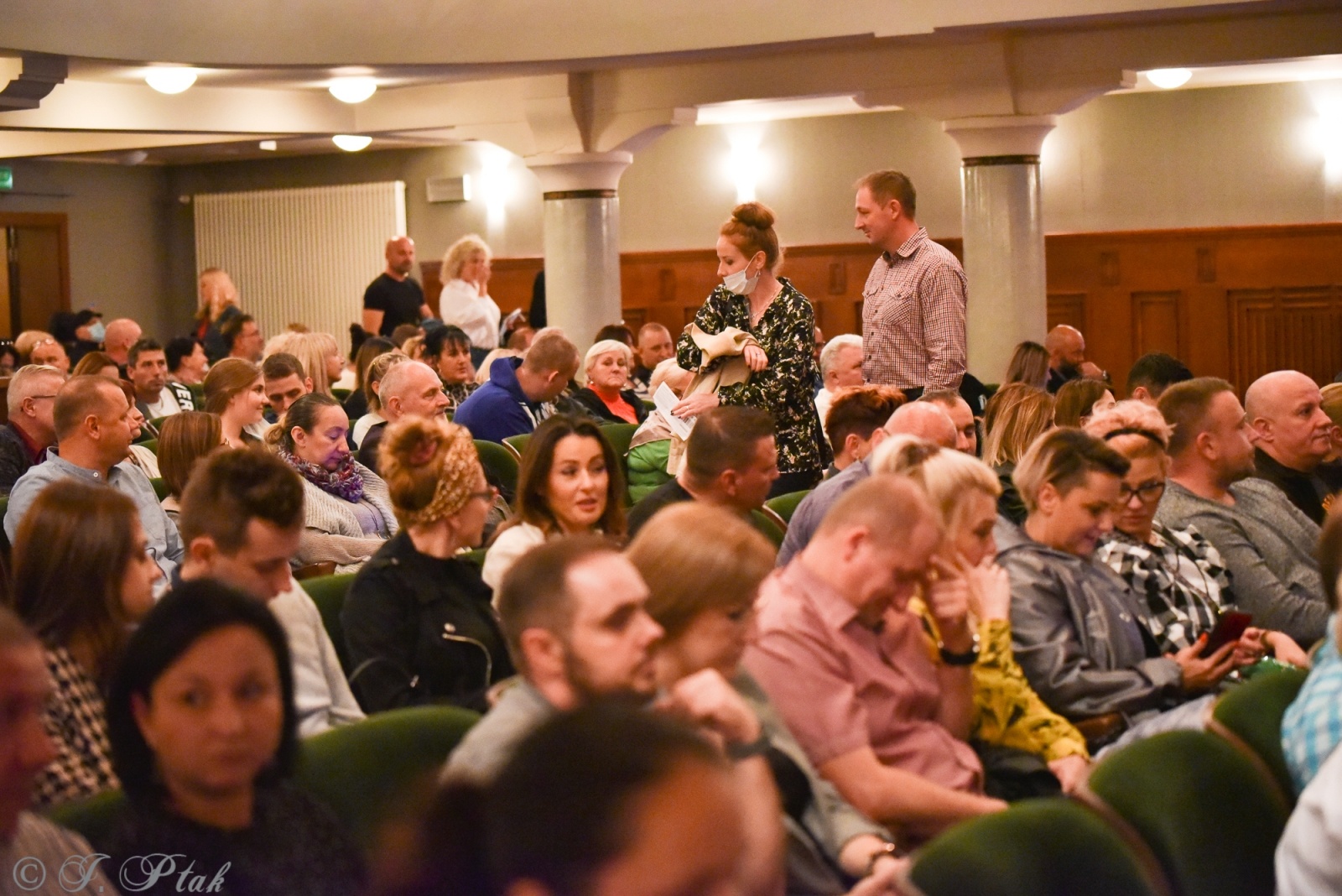 Zdjęcie w galerii na portalu naszraciborz.pl: Kabaret Nowaki na scenie RCK wiadomości z regionu