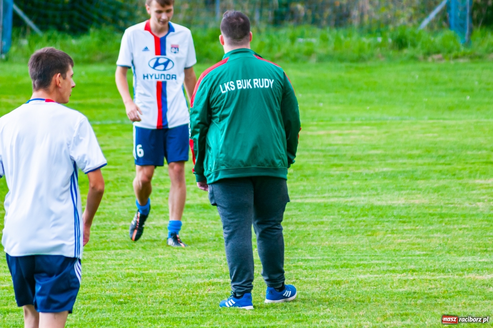 Zdjęcie w galerii na portalu naszraciborz.pl: A klasa. Nerwowo i czerwono w Pawłowie [FOTO] wiadomości z regionu