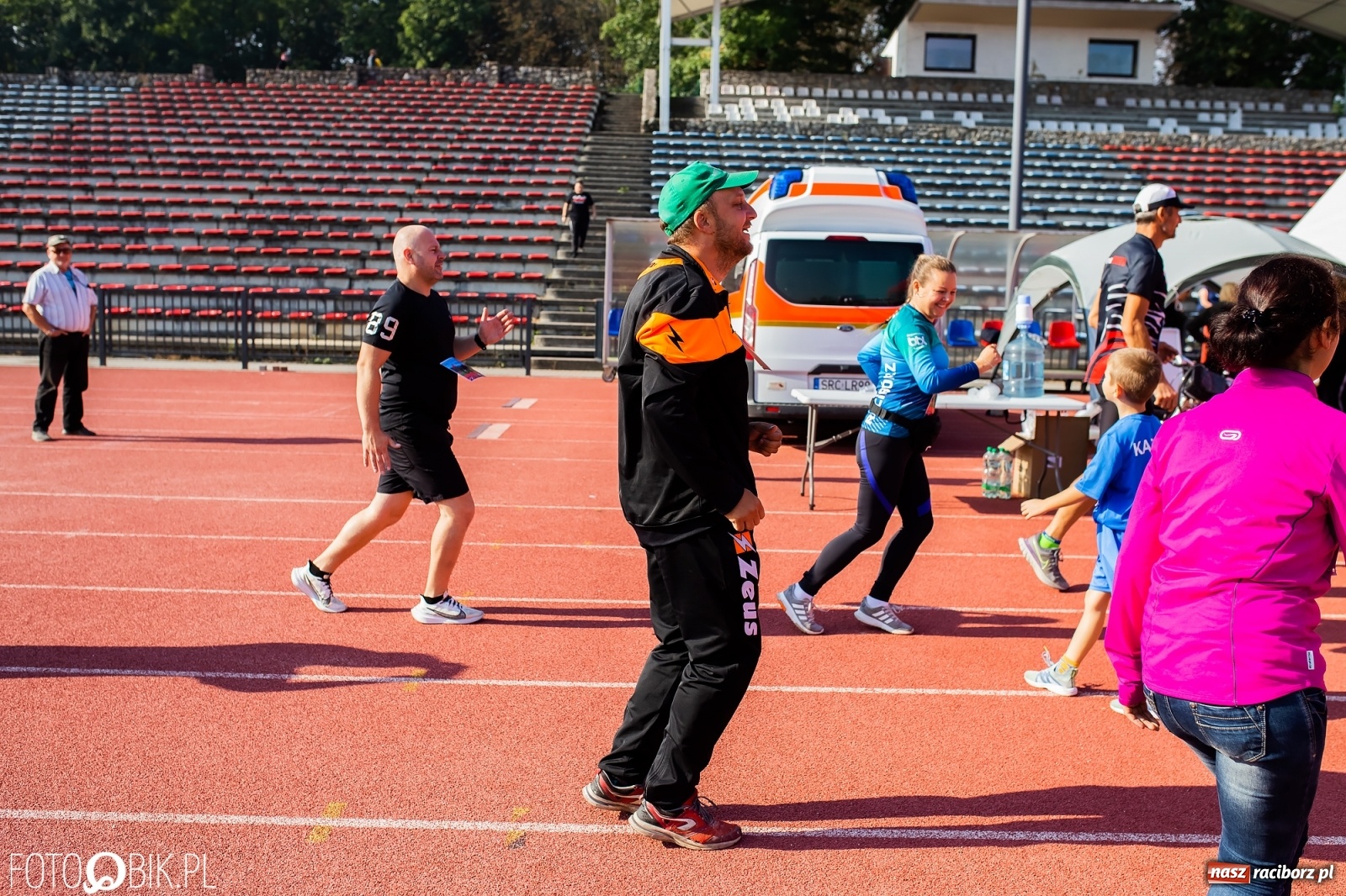 Zdjęcie w galerii na portalu naszraciborz.pl: Cukiereczki na Start - bieg w szczytnym celu [FOTO i WIDEO] wiadomości z regionu