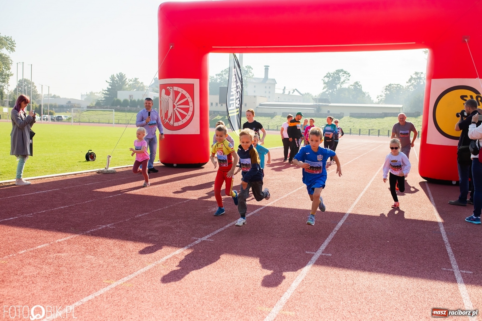 Zdjęcie w galerii na portalu naszraciborz.pl: Cukiereczki na Start - bieg w szczytnym celu [FOTO i WIDEO] wiadomości z regionu