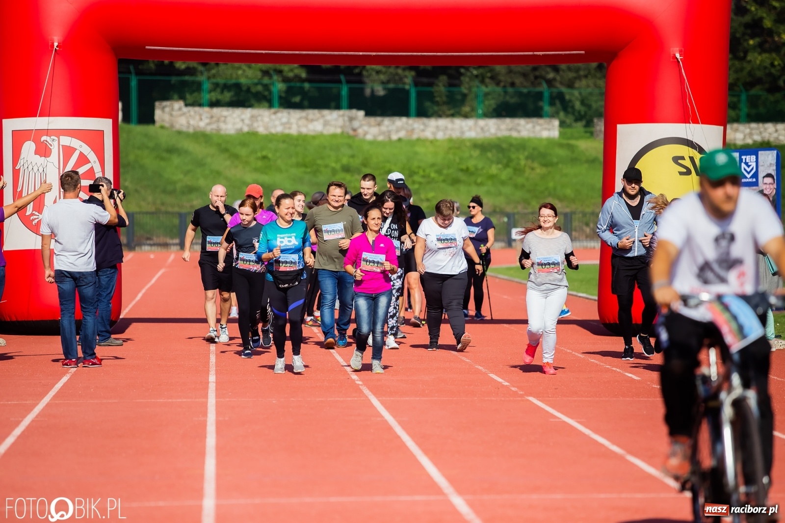 Zdjęcie w galerii na portalu naszraciborz.pl: Cukiereczki na Start - bieg w szczytnym celu [FOTO i WIDEO] wiadomości z regionu
