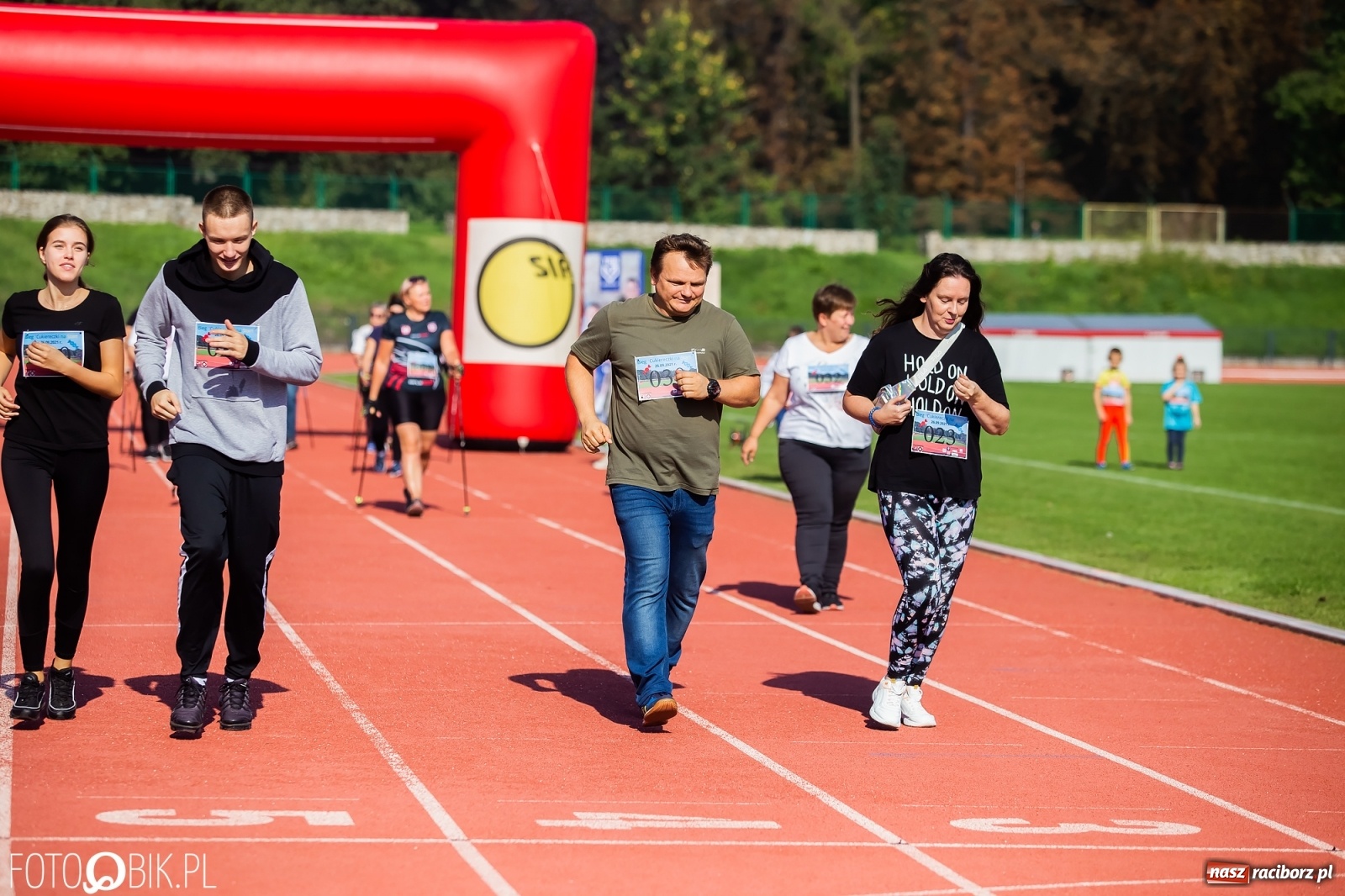 Zdjęcie w galerii na portalu naszraciborz.pl: Cukiereczki na Start - bieg w szczytnym celu [FOTO i WIDEO] wiadomości z regionu