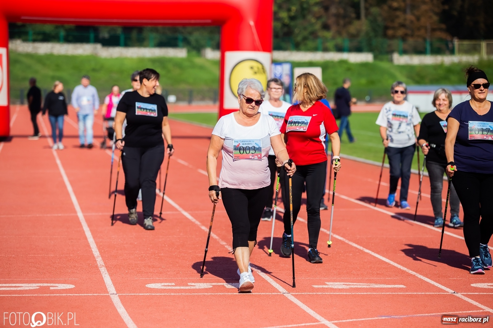 Zdjęcie w galerii na portalu naszraciborz.pl: Cukiereczki na Start - bieg w szczytnym celu [FOTO i WIDEO] wiadomości z regionu