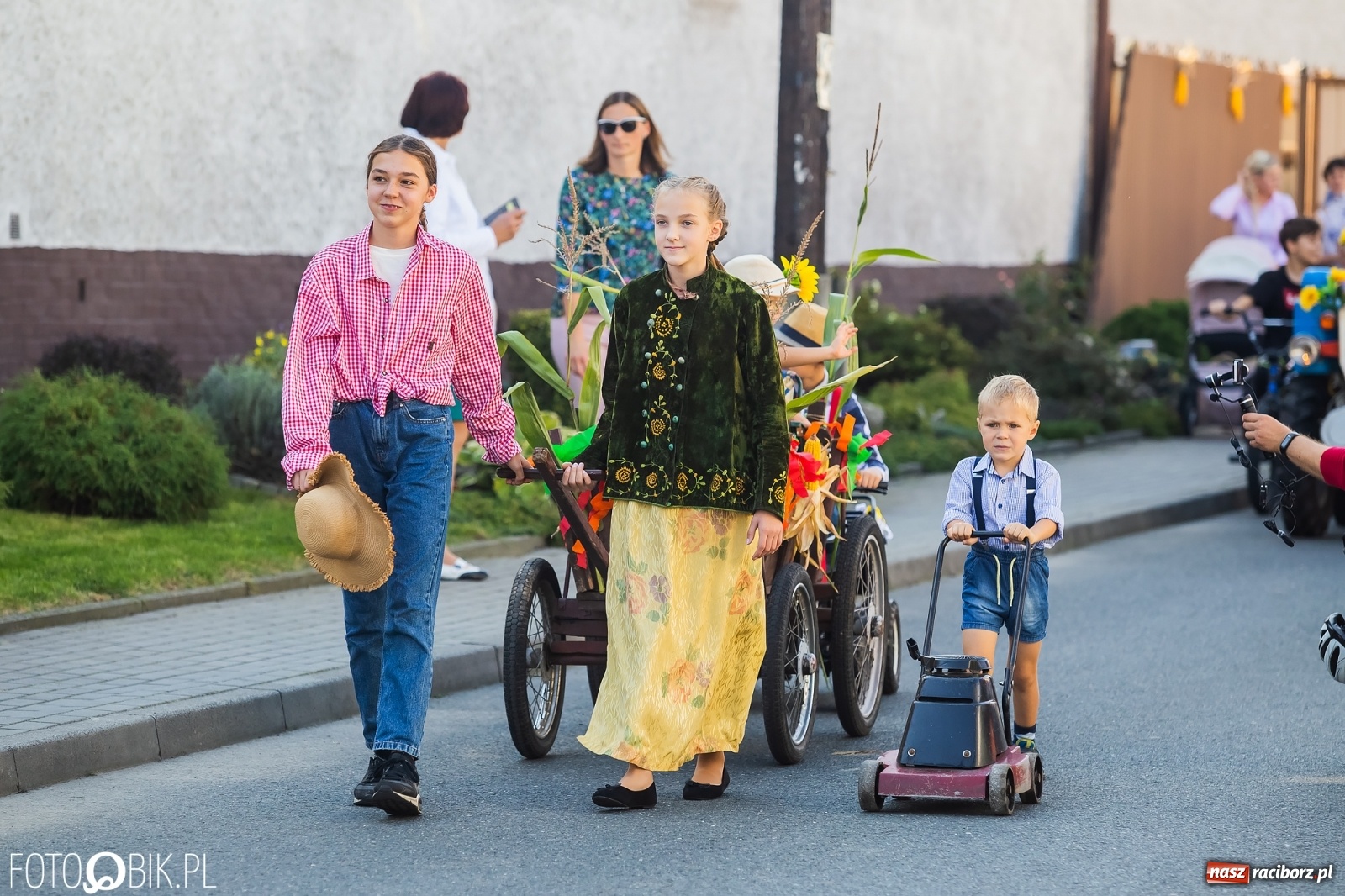 Zdjęcie w galerii na portalu naszraciborz.pl: Rolnicy ze Studziennej podziękowali za plony [FOTO i WIDEO] wiadomości z regionu