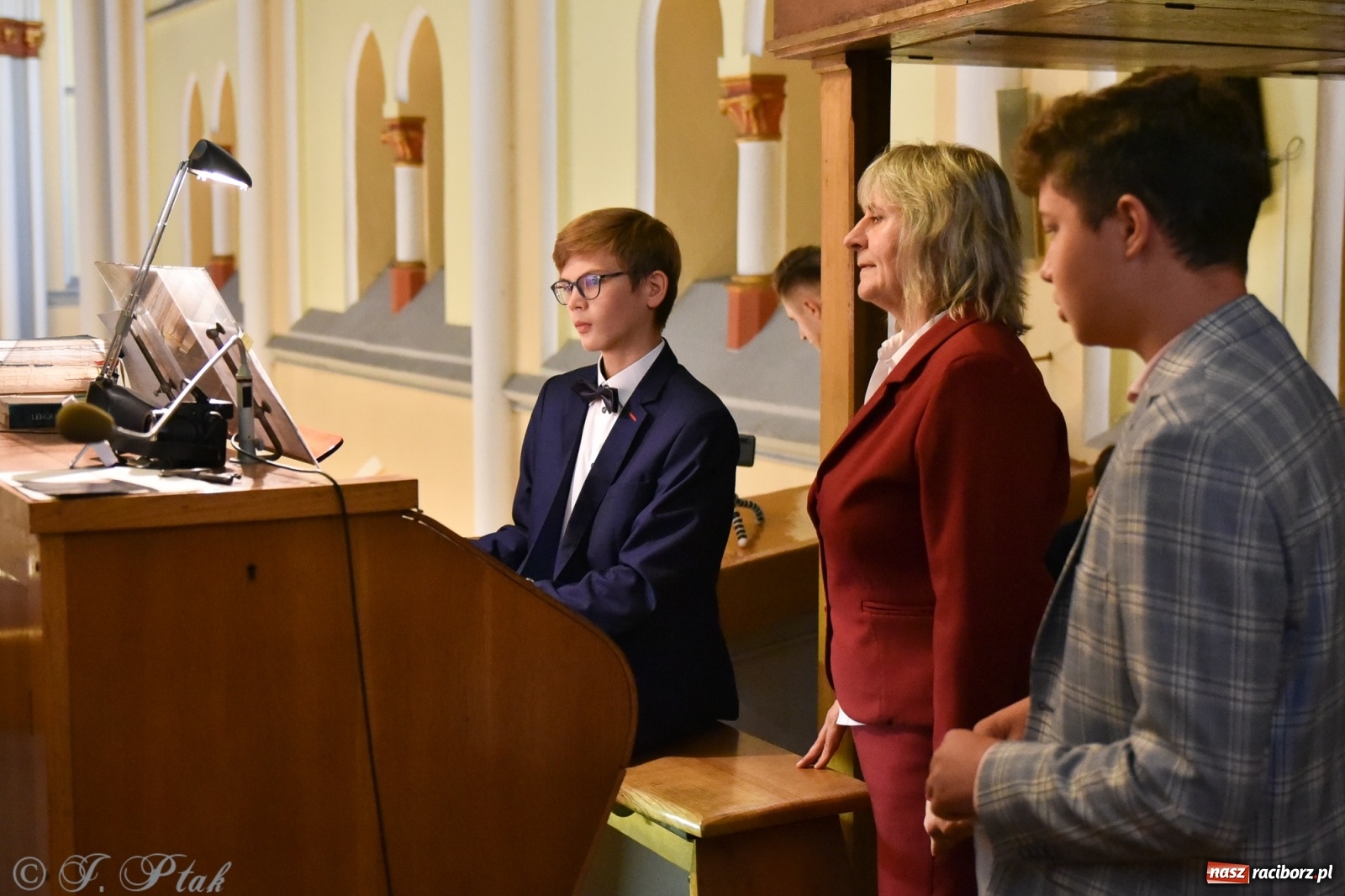 Zdjęcie w galerii na portalu naszraciborz.pl: Młodzi wirtuozi organów zagrali na Ostrogu wiadomości z regionu
