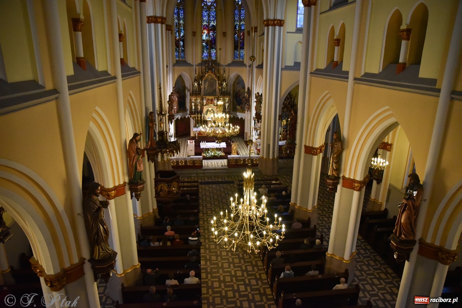 Zdjęcie w galerii na portalu naszraciborz.pl: Młodzi wirtuozi organów zagrali na Ostrogu wiadomości z regionu