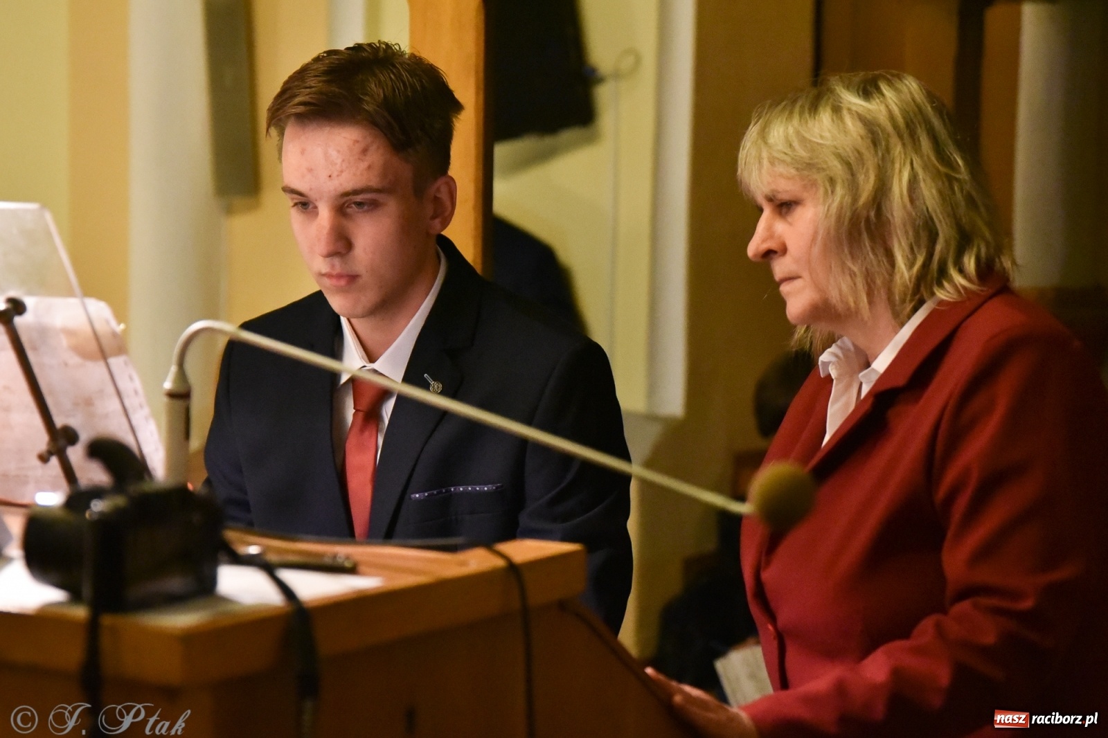 Zdjęcie w galerii na portalu naszraciborz.pl: Młodzi wirtuozi organów zagrali na Ostrogu wiadomości z regionu