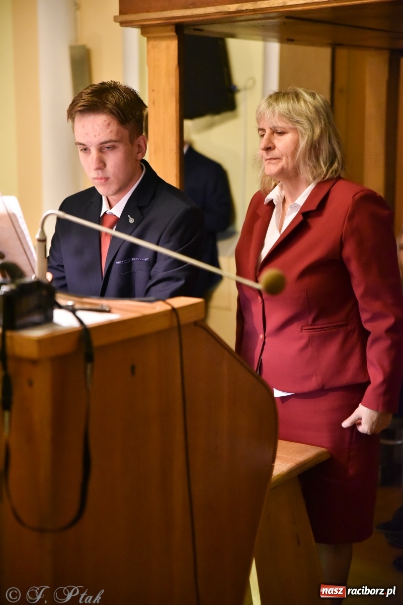 Zdjęcie w galerii na portalu naszraciborz.pl: Młodzi wirtuozi organów zagrali na Ostrogu wiadomości z regionu