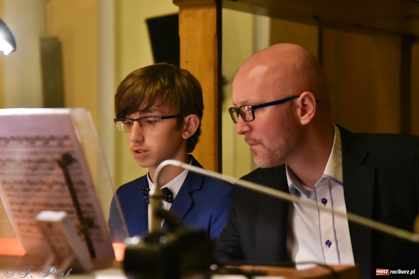 Zdjęcie w galerii na portalu naszraciborz.pl: Młodzi wirtuozi organów zagrali na Ostrogu wiadomości z regionu