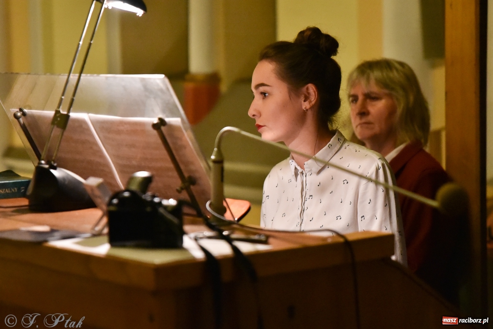 Zdjęcie w galerii na portalu naszraciborz.pl: Młodzi wirtuozi organów zagrali na Ostrogu wiadomości z regionu