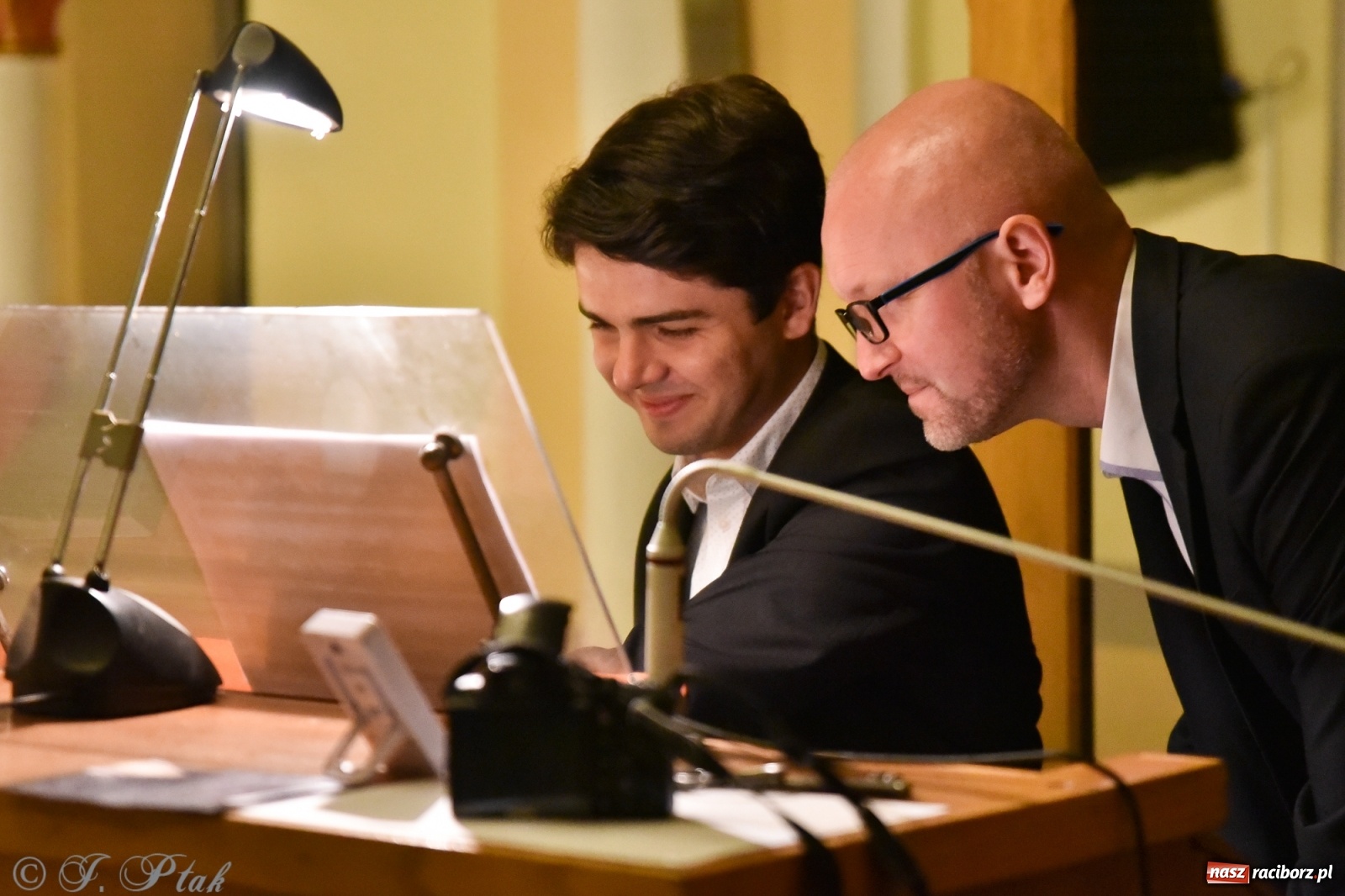 Zdjęcie w galerii na portalu naszraciborz.pl: Młodzi wirtuozi organów zagrali na Ostrogu wiadomości z regionu