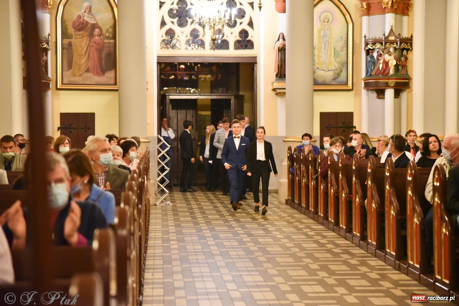 Zdjęcie w galerii na portalu naszraciborz.pl: Młodzi wirtuozi organów zagrali na Ostrogu wiadomości z regionu