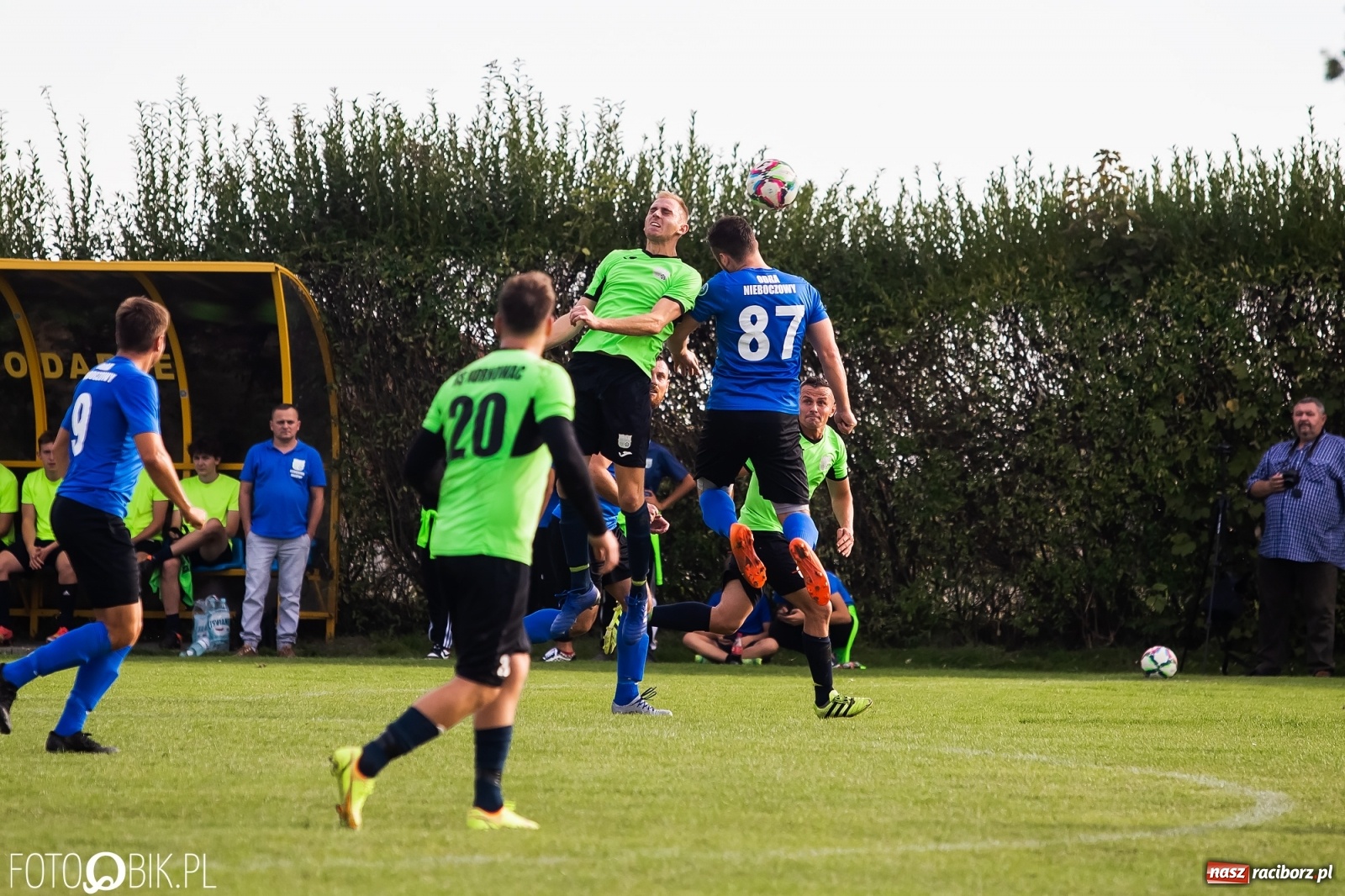 Zdjęcie w galerii na portalu naszraciborz.pl: Bezproblemowe zwycięstwo Kornowaca [FOTO] wiadomości z regionu
