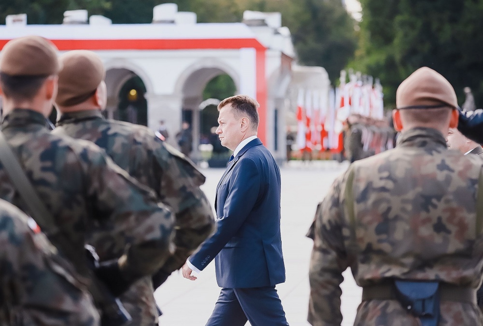 Zdjęcie w galerii na portalu naszraciborz.pl: Kuźnia Raciborska ufundowała sztandar dla śląskich terytorialsów wiadomości z regionu