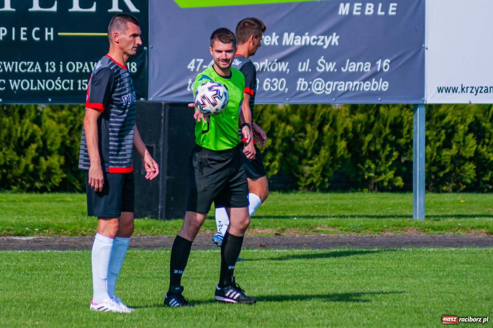 Zdjęcie w galerii na portalu naszraciborz.pl: Podział punktów w derbach powiatu. Poprzeczka uratowała Tworków [FOTO] wiadomości z regionu