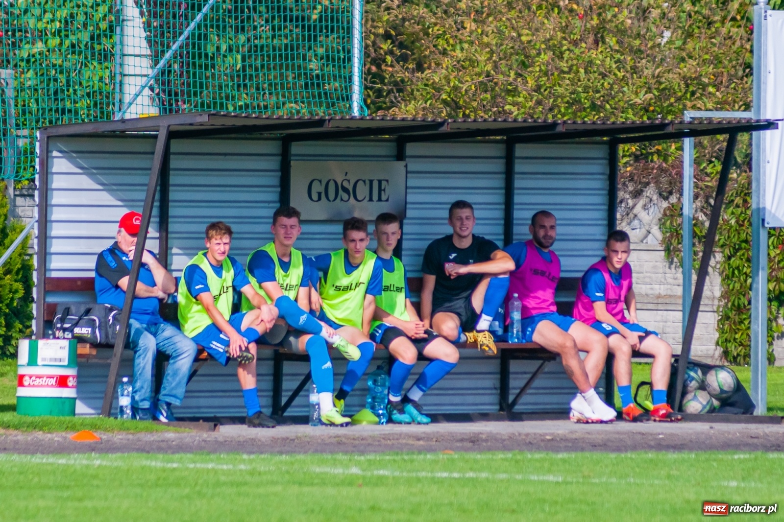 Zdjęcie w galerii na portalu naszraciborz.pl: Podział punktów w derbach powiatu. Poprzeczka uratowała Tworków [FOTO] wiadomości z regionu