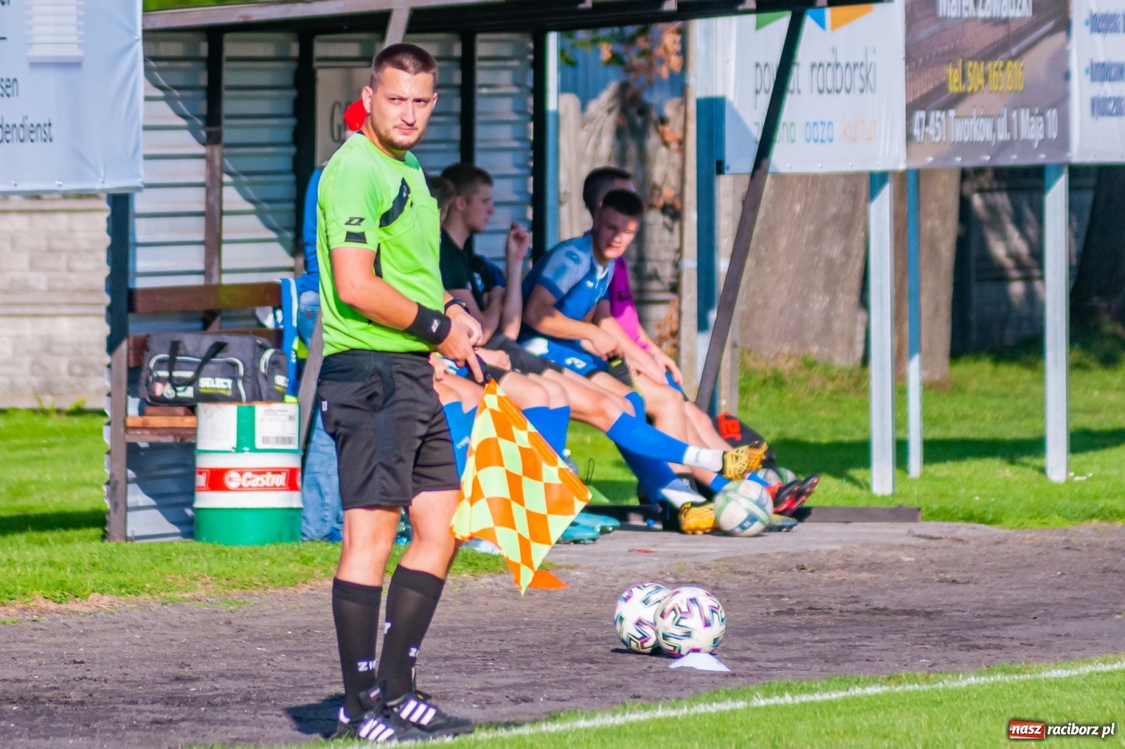 Zdjęcie w galerii na portalu naszraciborz.pl: Podział punktów w derbach powiatu. Poprzeczka uratowała Tworków [FOTO] wiadomości z regionu