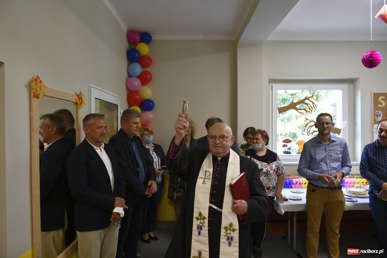 Zdjęcie w galerii na portalu naszraciborz.pl: W Cyprzanowie otwarto Klub Malucha Szkrabek wiadomości z regionu