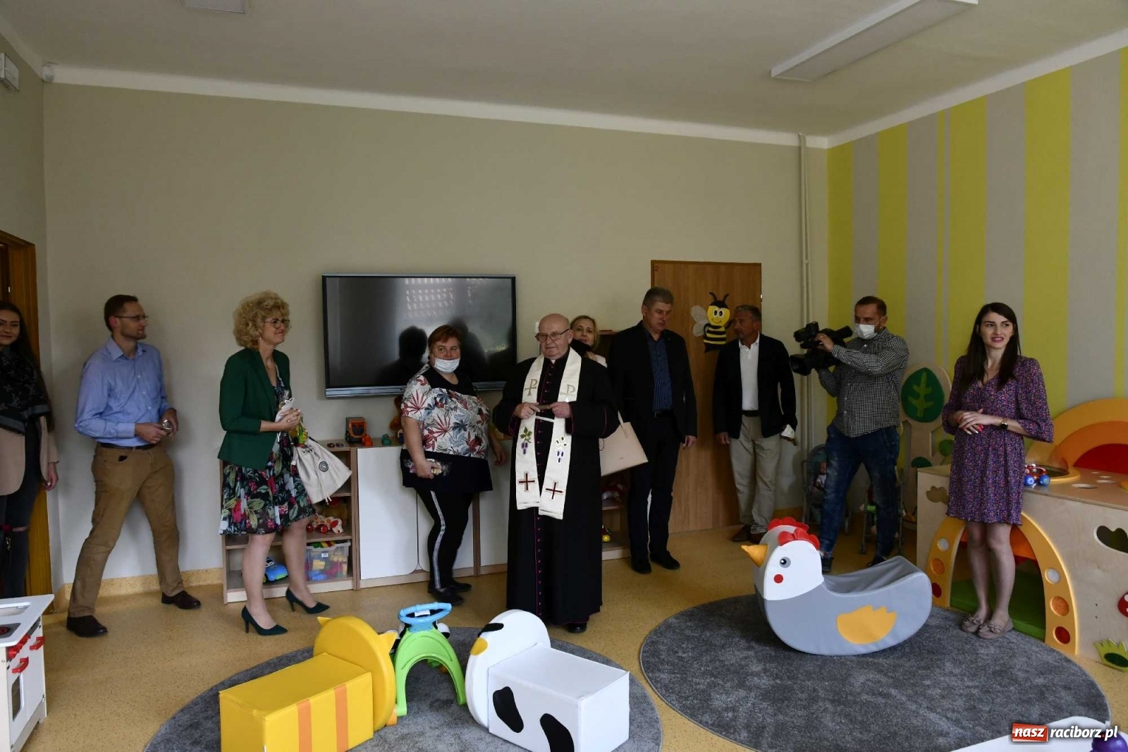 Zdjęcie w galerii na portalu naszraciborz.pl: W Cyprzanowie otwarto Klub Malucha Szkrabek wiadomości z regionu