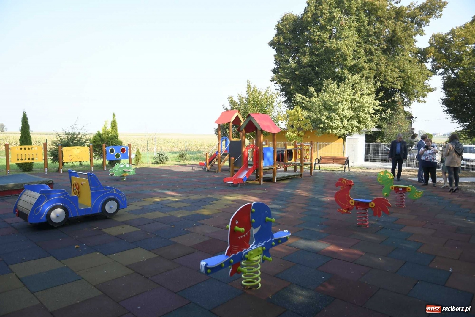 Zdjęcie w galerii na portalu naszraciborz.pl: W Cyprzanowie otwarto Klub Malucha Szkrabek wiadomości z regionu