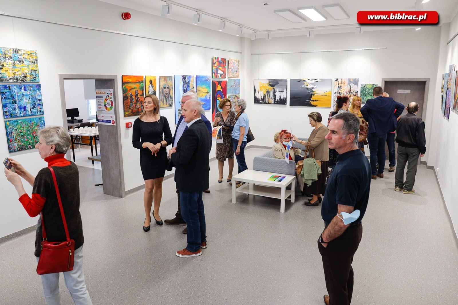 Zdjęcie w galerii na portalu naszraciborz.pl: Wernisaż wystawy Anny Żychskiej w Galerii Gawra - relacja wiadomości z regionu