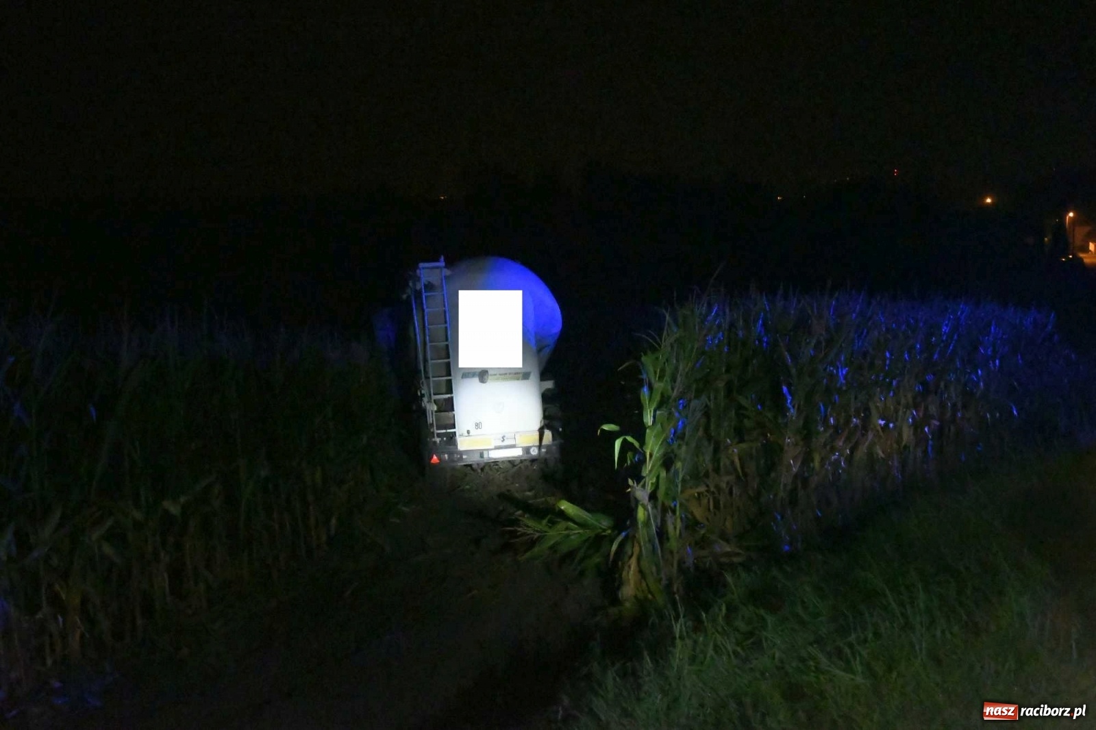 Zdjęcie w galerii na portalu naszraciborz.pl: DK 45 Racibórz-Opole. Tragiczny wypadek w Rudniku wiadomości z regionu