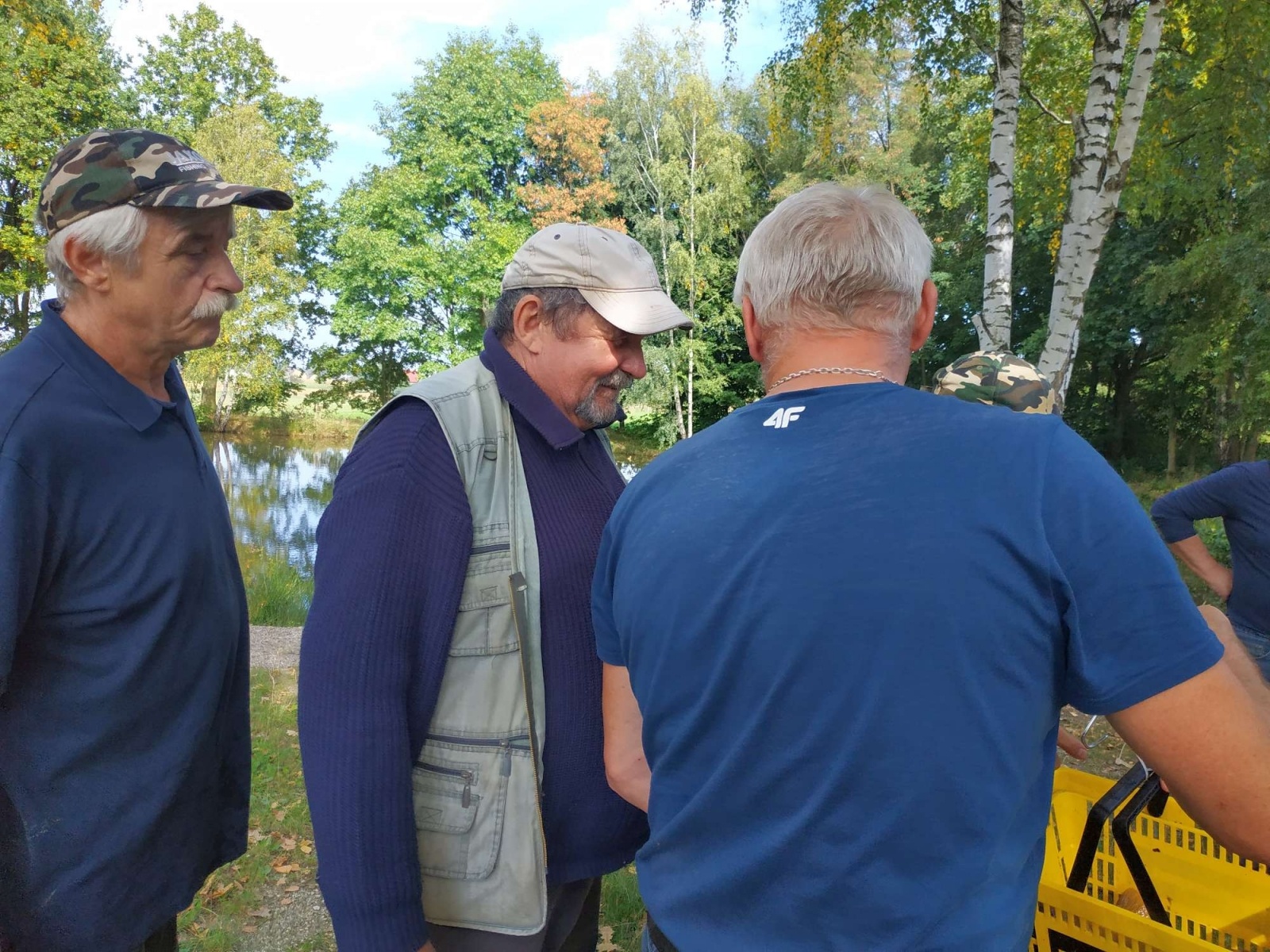 Zdjęcie w galerii na portalu naszraciborz.pl: Wędkarska rywalizacja o Puchar Dyrektora OSiR-u wiadomości z regionu