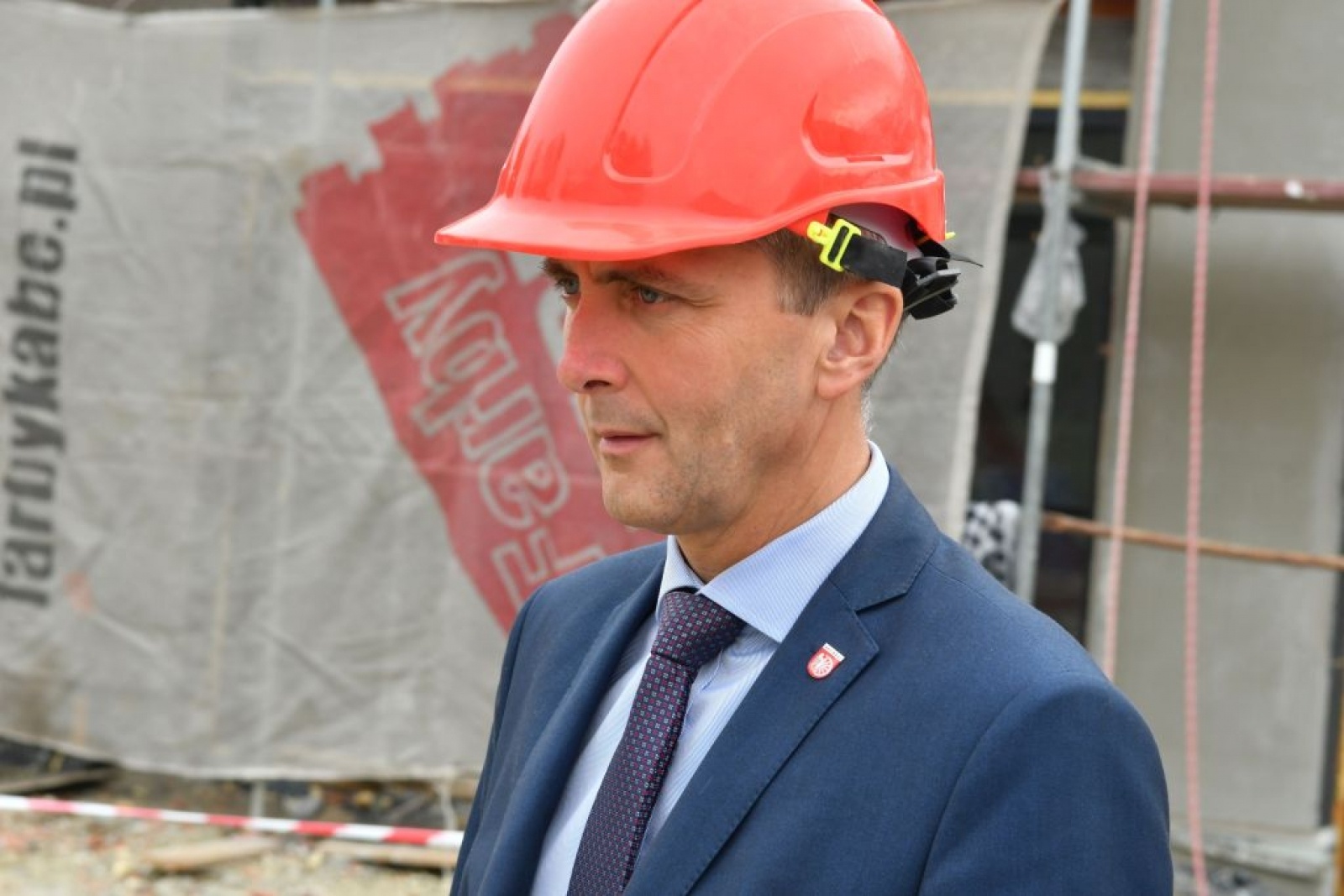 Zdjęcie w galerii na portalu naszraciborz.pl: Pną się do góry żłobka mury. Trwają zapisy do nowej placówki wiadomości z regionu