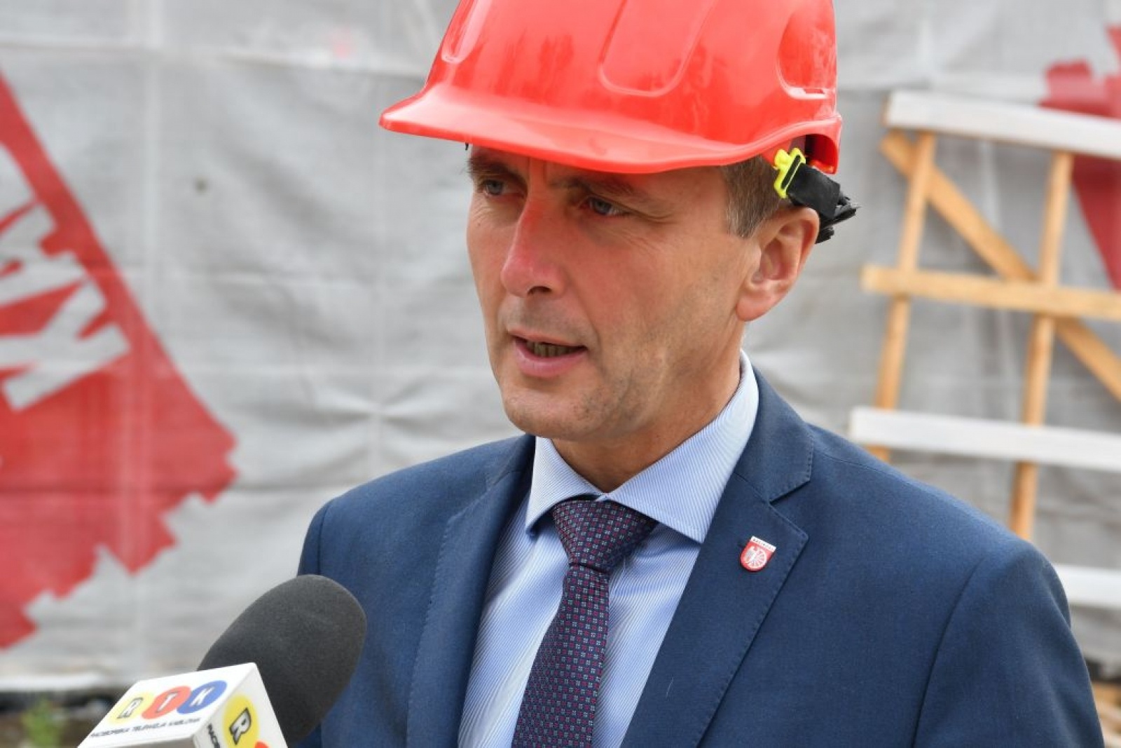 Zdjęcie w galerii na portalu naszraciborz.pl: Pną się do góry żłobka mury. Trwają zapisy do nowej placówki wiadomości z regionu