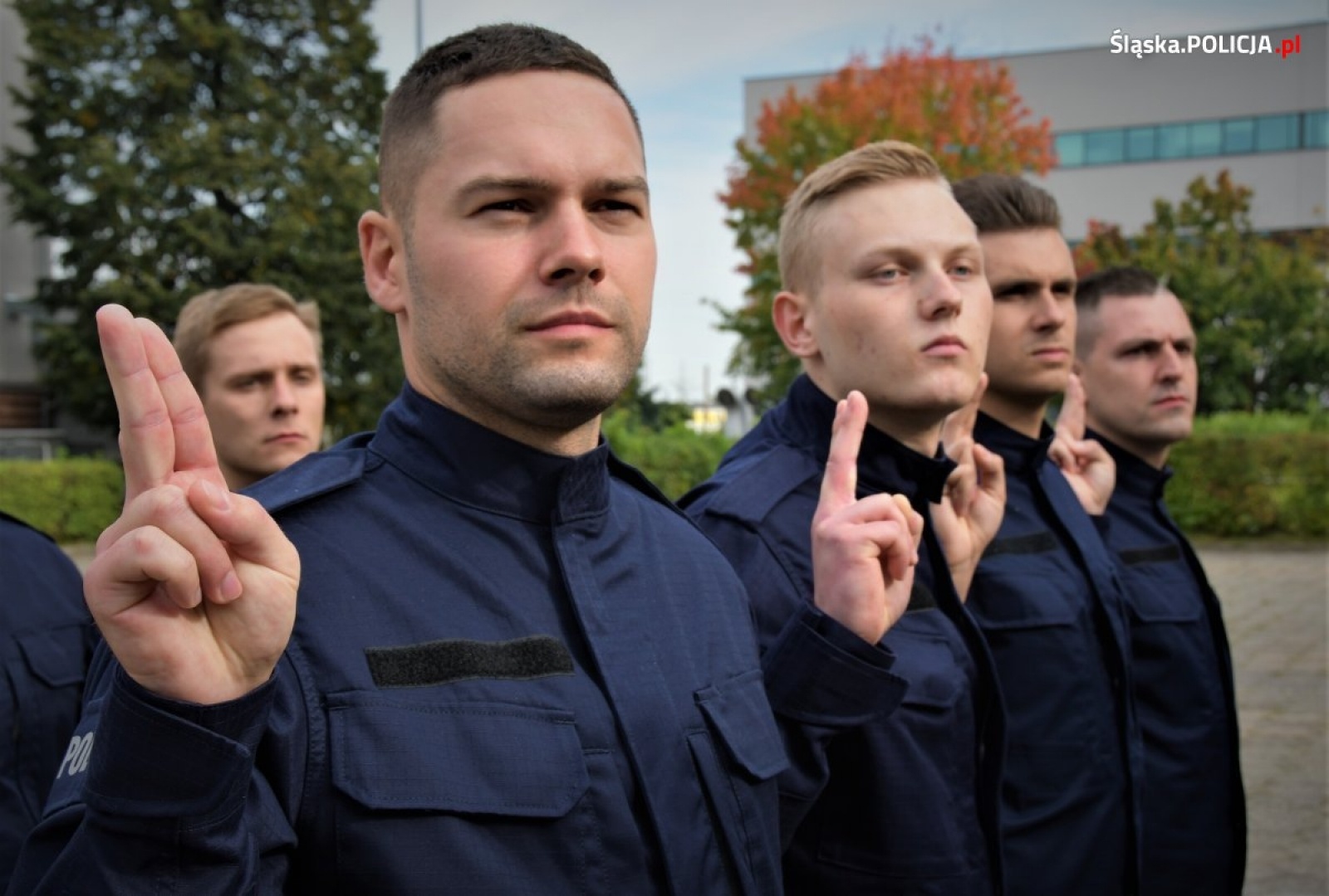Zdjęcie w galerii na portalu naszraciborz.pl: Ponad stu nowych śląskich policjantów złożyło ślubowanie wiadomości z regionu