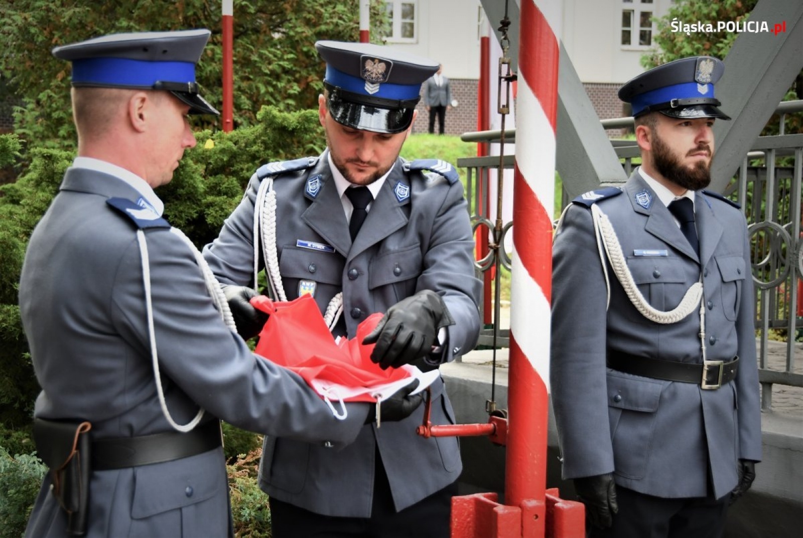 Zdjęcie w galerii na portalu naszraciborz.pl: Ponad stu nowych śląskich policjantów złożyło ślubowanie wiadomości z regionu