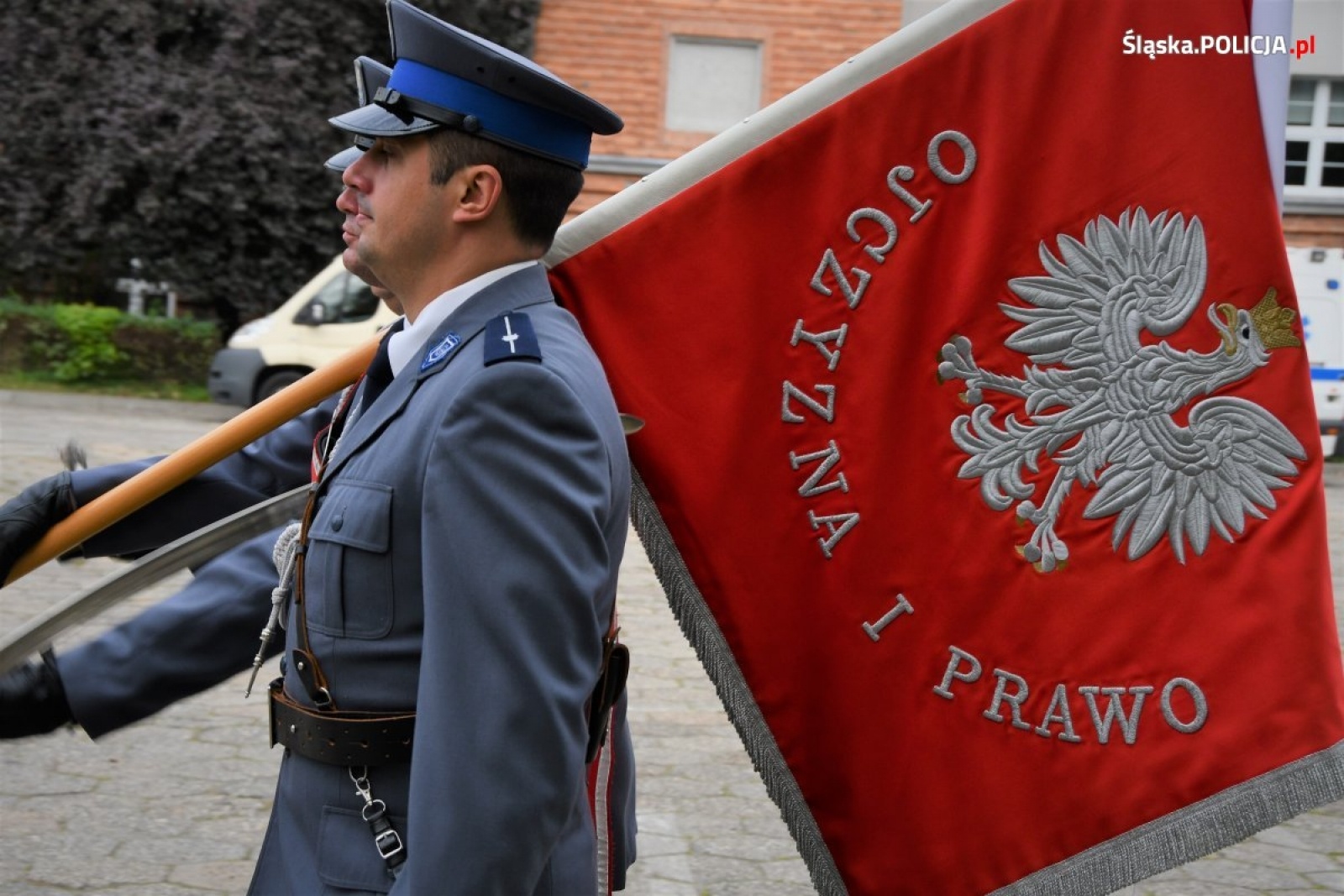 Zdjęcie w galerii na portalu naszraciborz.pl: Ponad stu nowych śląskich policjantów złożyło ślubowanie wiadomości z regionu