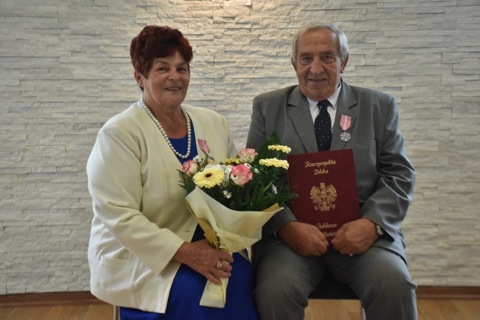 Zdjęcie w galerii na portalu naszraciborz.pl: Złote Gody w gm. Krzyżanowice. Medale wręczono w Rudyszwałdzie wiadomości z regionu