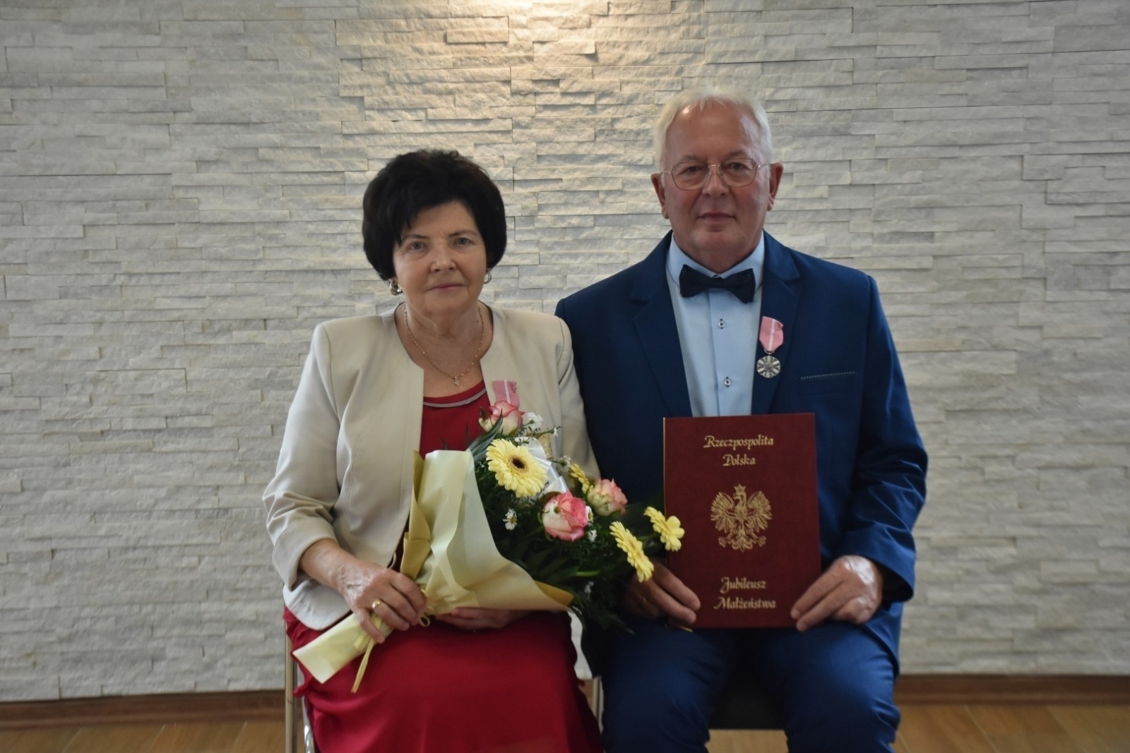 Zdjęcie w galerii na portalu naszraciborz.pl: Złote Gody w gm. Krzyżanowice. Medale wręczono w Rudyszwałdzie wiadomości z regionu