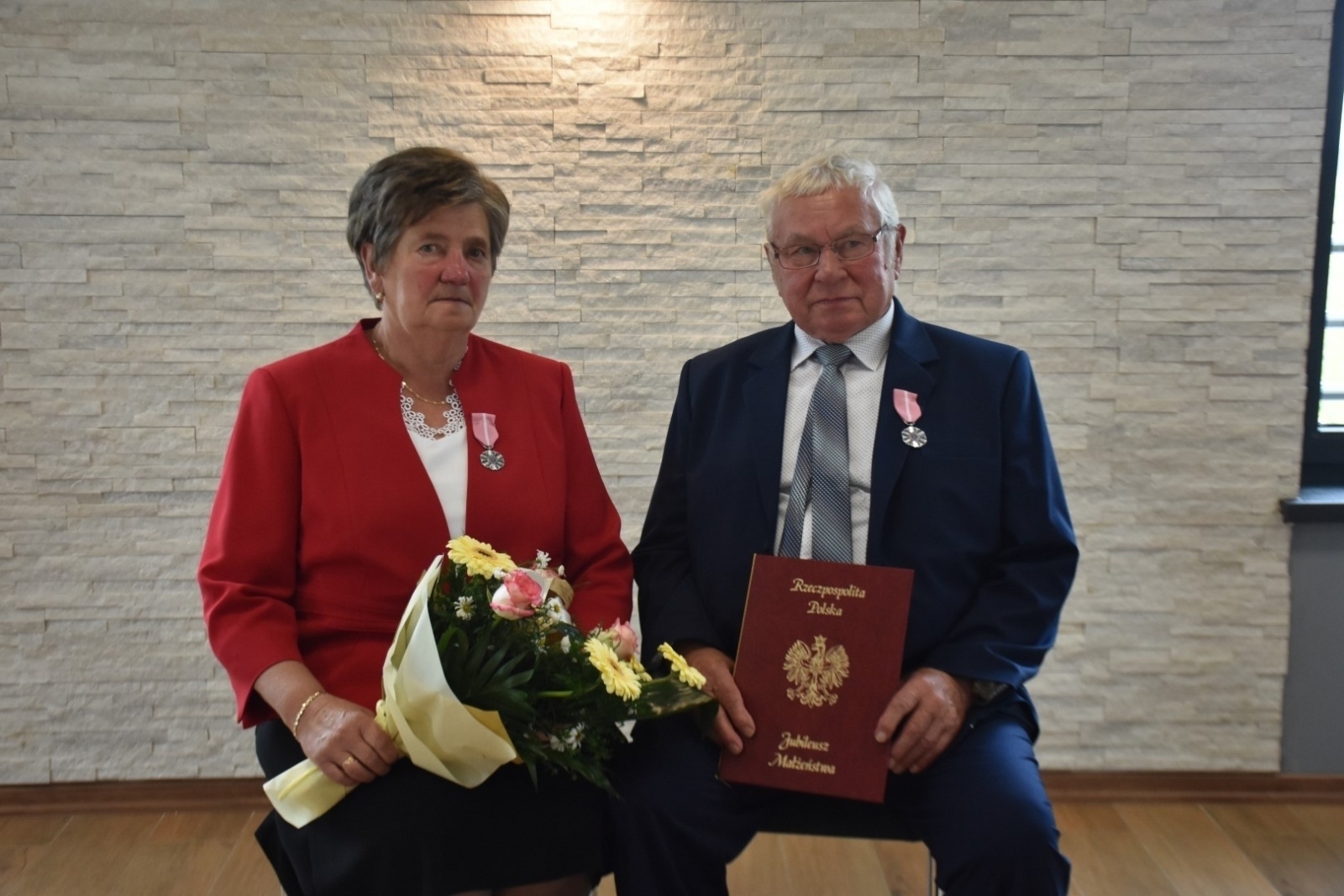 Zdjęcie w galerii na portalu naszraciborz.pl: Złote Gody w gm. Krzyżanowice. Medale wręczono w Rudyszwałdzie wiadomości z regionu