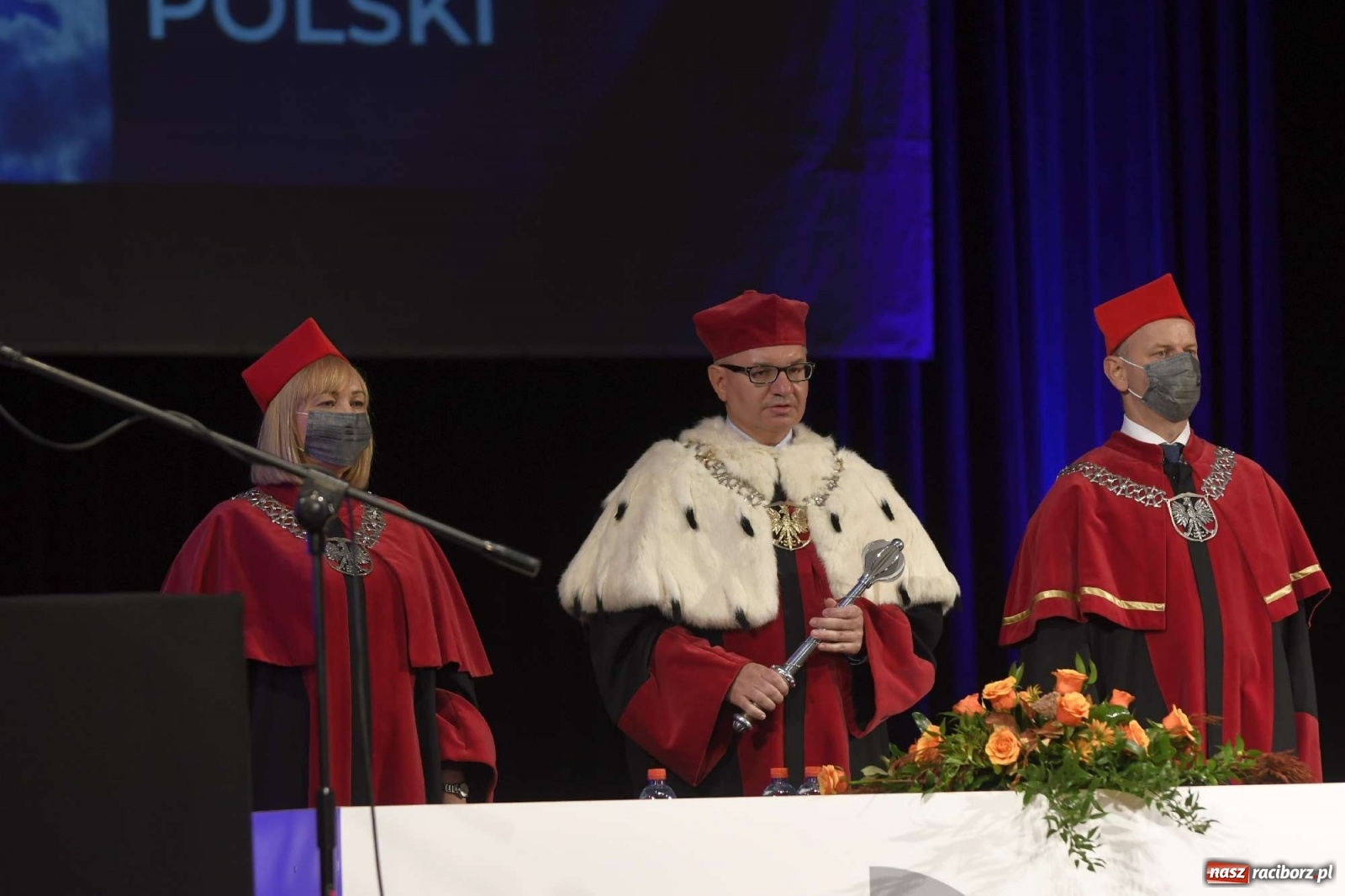 Zdjęcie w galerii na portalu naszraciborz.pl: W RCK zainaugurowano rok akademicki w PWSZ wiadomości z regionu