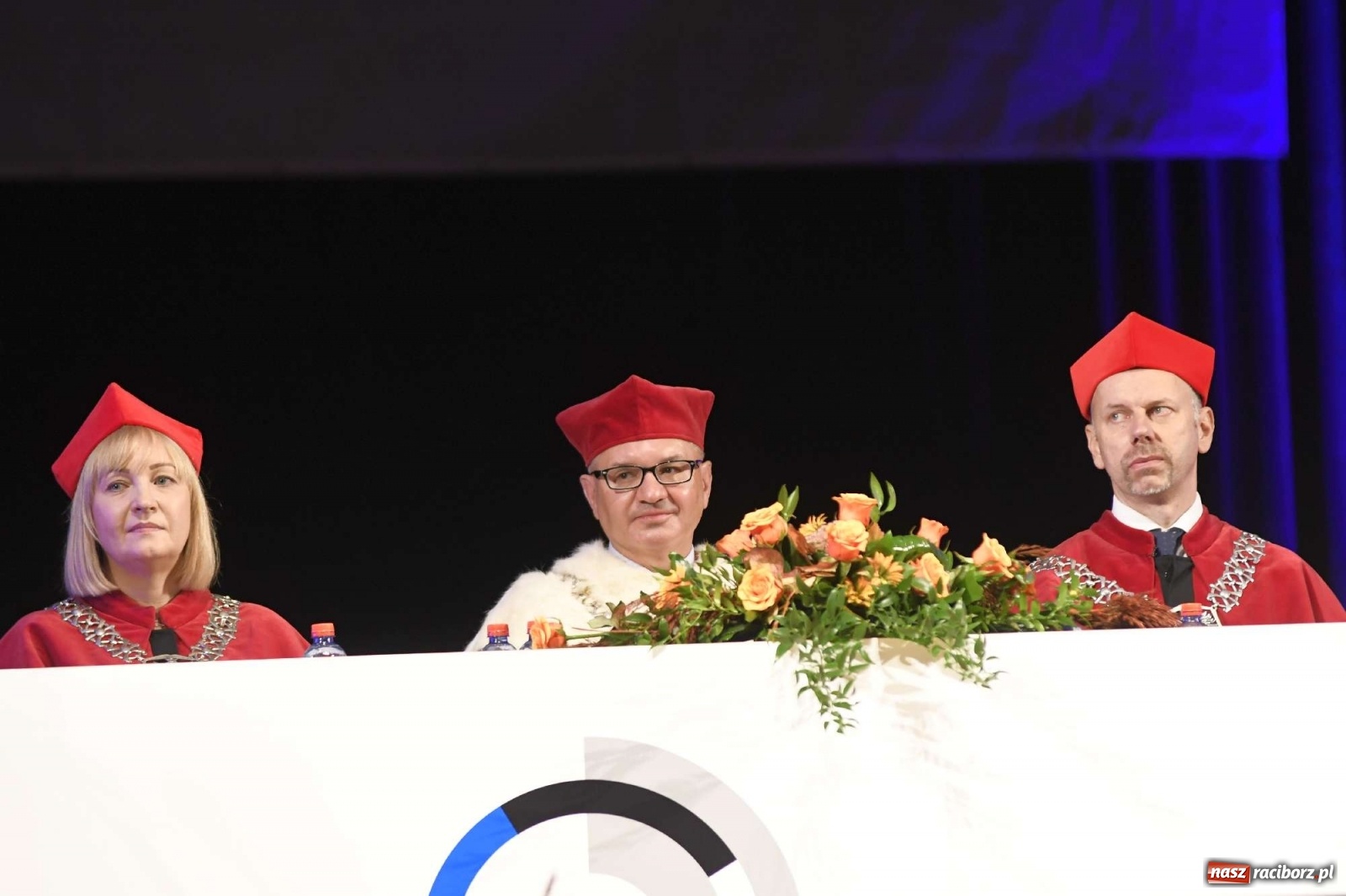 Zdjęcie w galerii na portalu naszraciborz.pl: W RCK zainaugurowano rok akademicki w PWSZ wiadomości z regionu