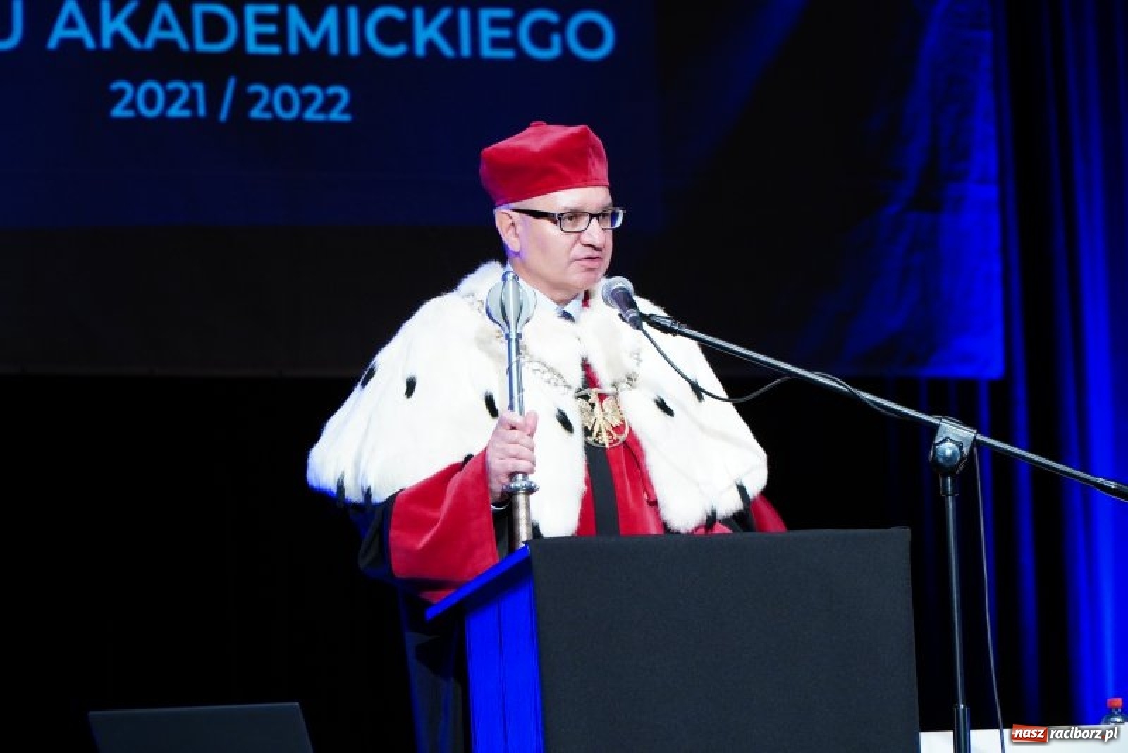 Zdjęcie w galerii na portalu naszraciborz.pl: W RCK zainaugurowano rok akademicki w PWSZ wiadomości z regionu