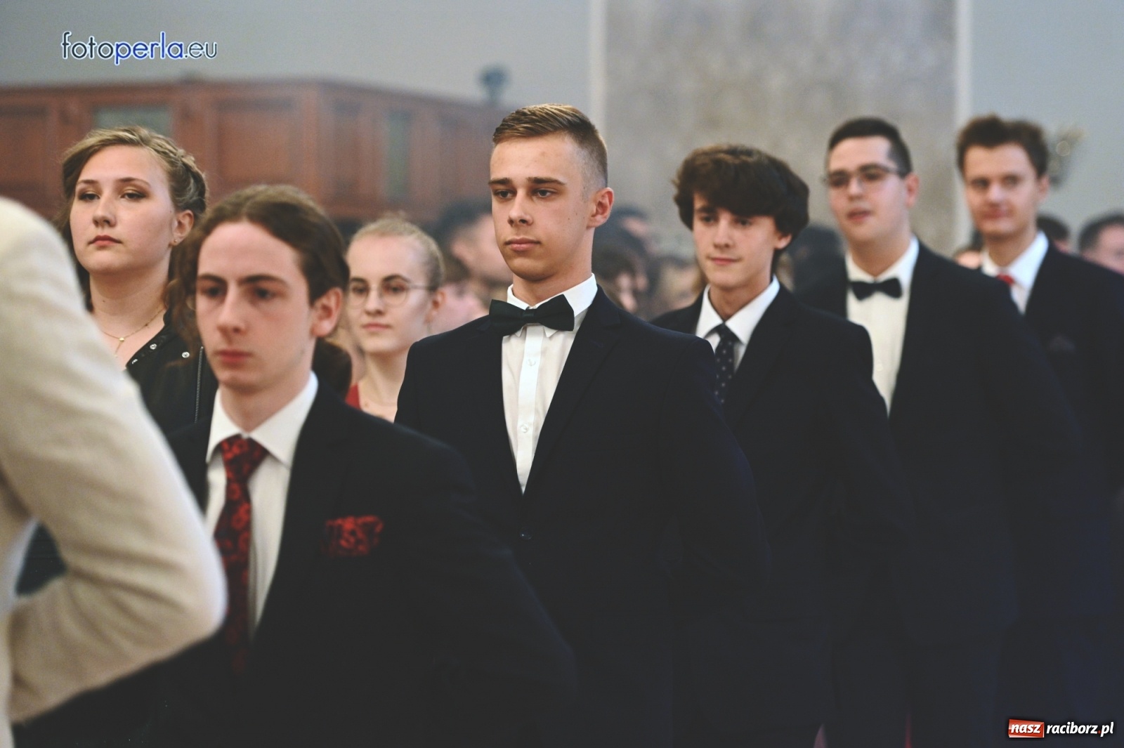 Zdjęcie w galerii na portalu naszraciborz.pl: Bale maturalne czas zacząć! I LO i Liceum Sztuk Plastycznych bawią się w Bieńkowicach wiadomości z regionu