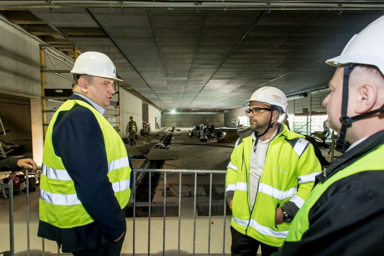 Zdjęcie w galerii na portalu naszraciborz.pl: Śląskie bliżej gwiazd. Zakopano kapsułę czasu pod nowym planetarium wiadomości z regionu
