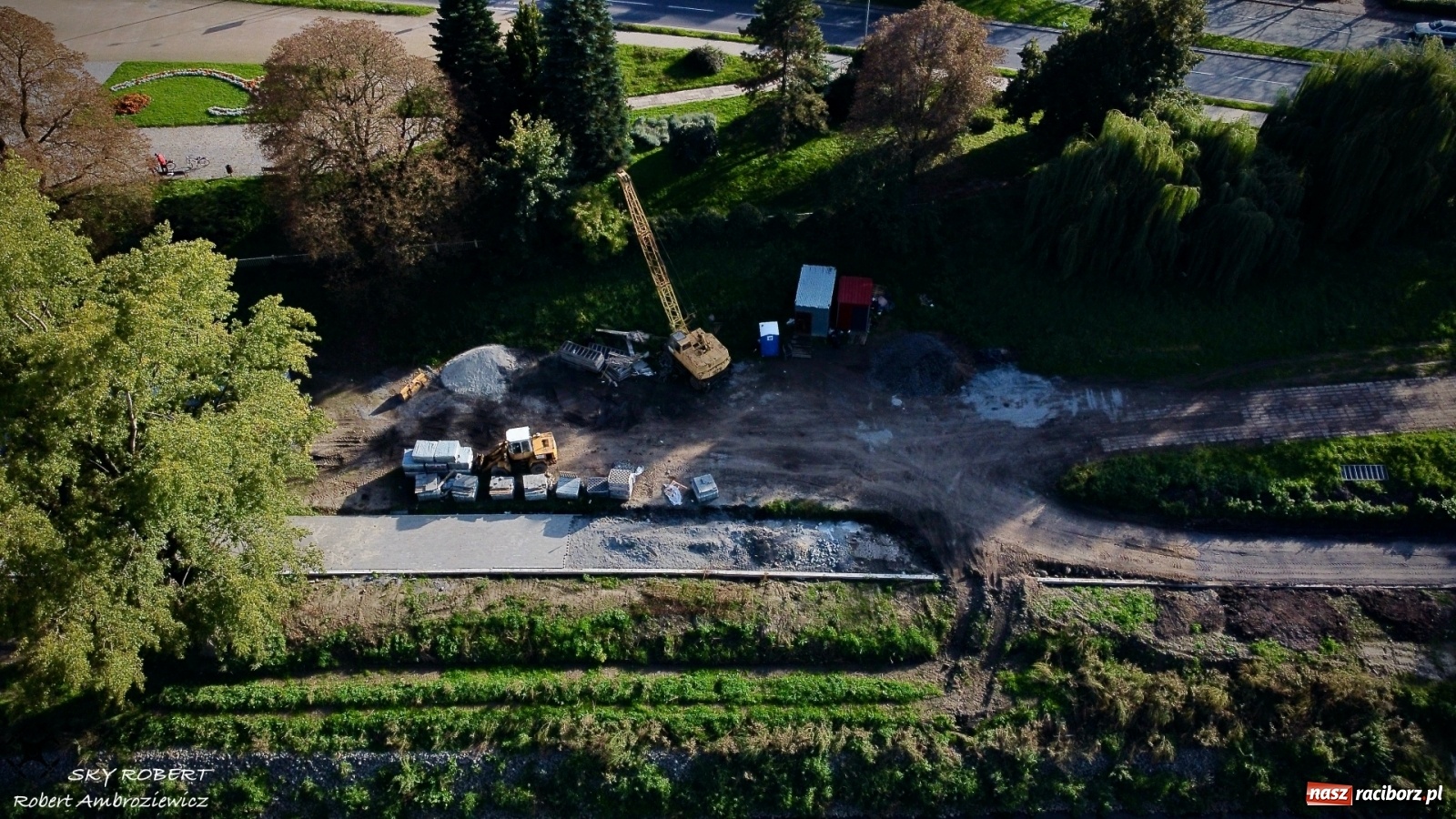 Zdjęcie w galerii na portalu naszraciborz.pl: Zagospodarowanie lewostronnych bulwarów - zbliża się finał prac [FOTO i WIDEO] wiadomości z regionu