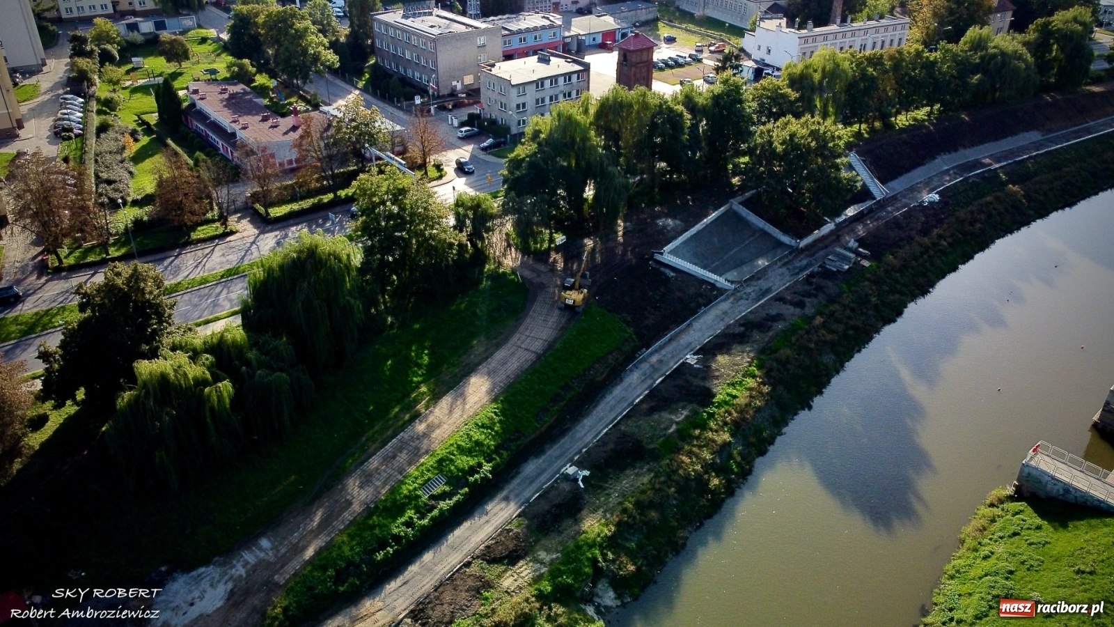 Zdjęcie w galerii na portalu naszraciborz.pl: Zagospodarowanie lewostronnych bulwarów - zbliża się finał prac [FOTO i WIDEO] wiadomości z regionu