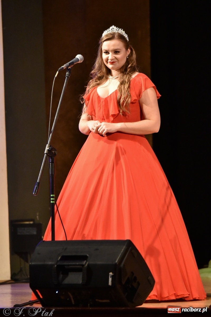 Zdjęcie w galerii na portalu naszraciborz.pl: Raciborzanie kochają Straussa. Koncert wiedeński w RCK wiadomości z regionu