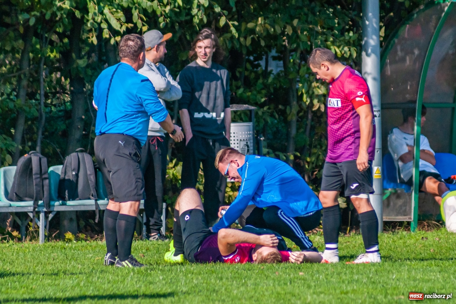 Zdjęcie w galerii na portalu naszraciborz.pl: Leszek Nieckarz Show na Płoni. Pierwsze punkty Wichru [FOTO] wiadomości z regionu