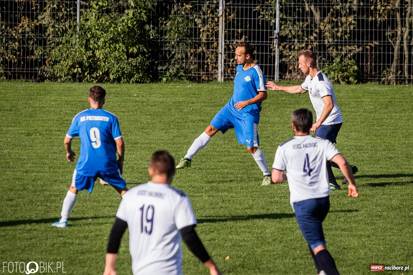 Zdjęcie w galerii na portalu naszraciborz.pl: Pietraszyn pokonał Ocice i zasiadł w fotelu lidera [FOTO] wiadomości z regionu