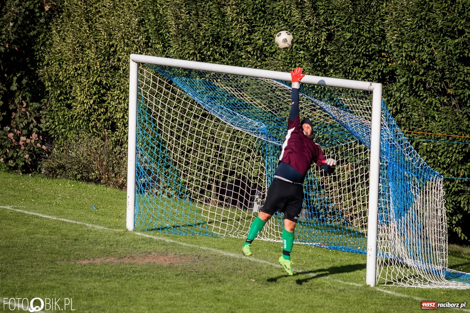 Zdjęcie w galerii na portalu naszraciborz.pl: Pietraszyn pokonał Ocice i zasiadł w fotelu lidera [FOTO] wiadomości z regionu