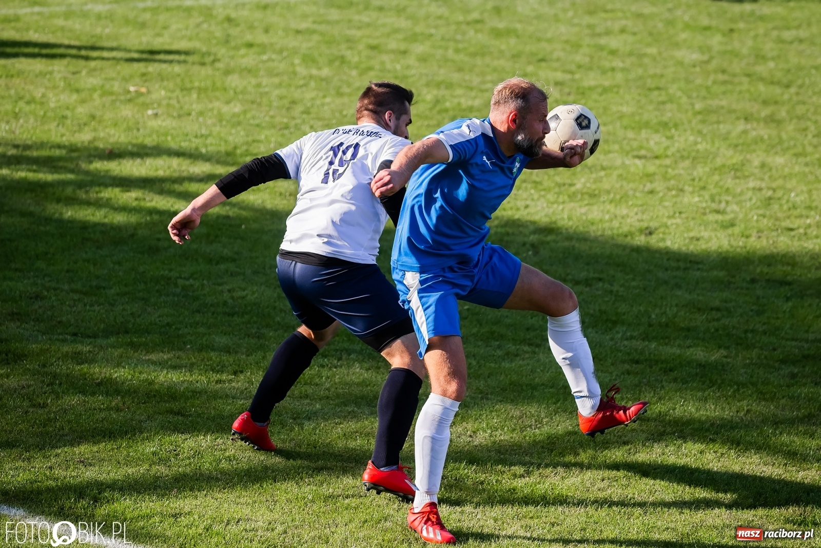 Zdjęcie w galerii na portalu naszraciborz.pl: Pietraszyn pokonał Ocice i zasiadł w fotelu lidera [FOTO] wiadomości z regionu