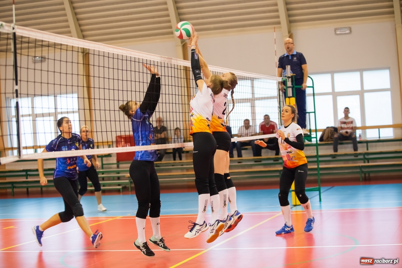 Zdjęcie w galerii na portalu naszraciborz.pl: Siatkarki Krzanowic słabo weszły w nowy sezon [FOTO] wiadomości z regionu