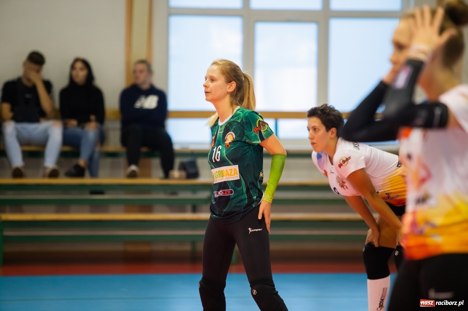 Zdjęcie w galerii na portalu naszraciborz.pl: Siatkarki Krzanowic słabo weszły w nowy sezon [FOTO] wiadomości z regionu