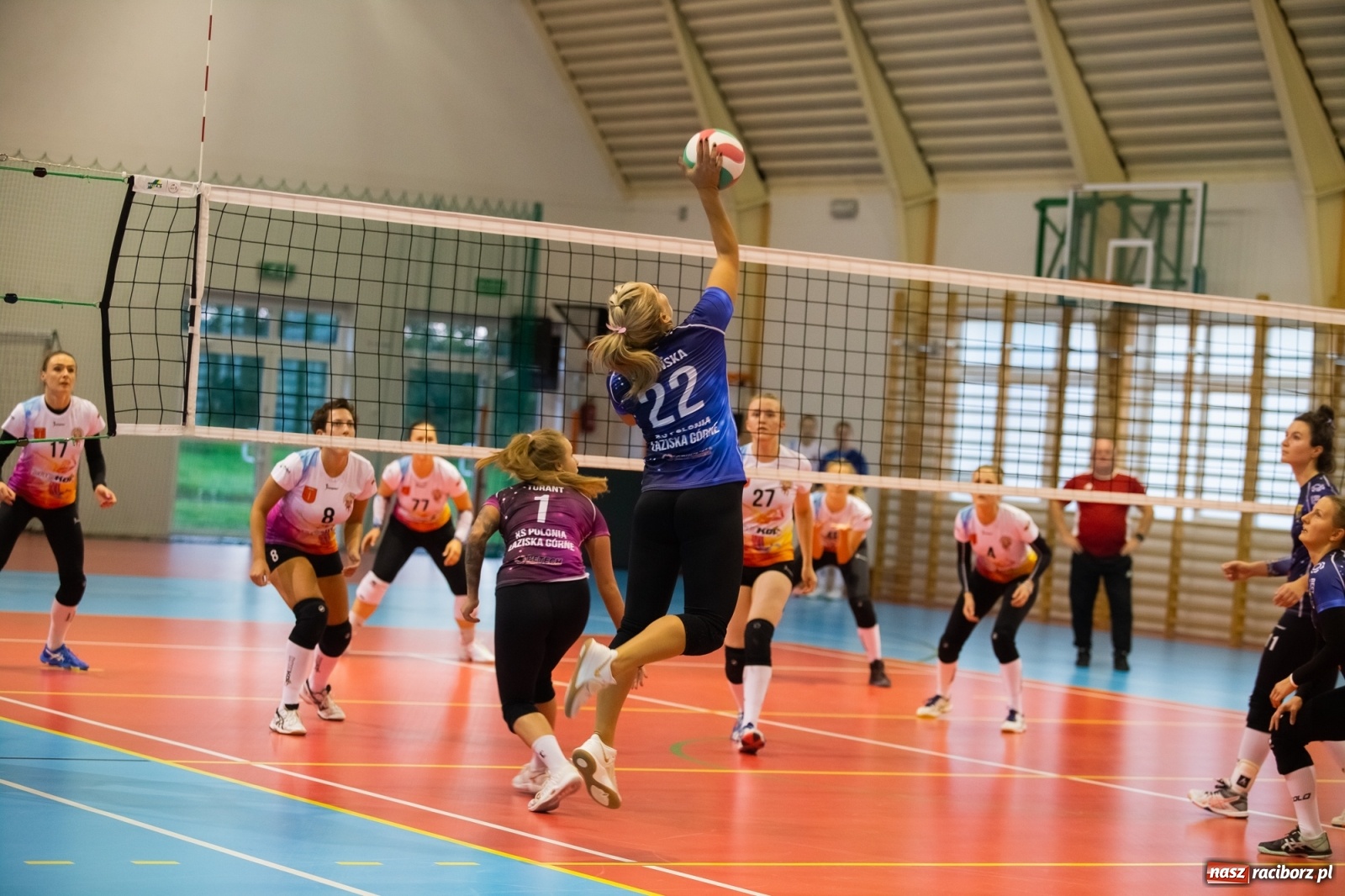 Zdjęcie w galerii na portalu naszraciborz.pl: Siatkarki Krzanowic słabo weszły w nowy sezon [FOTO] wiadomości z regionu